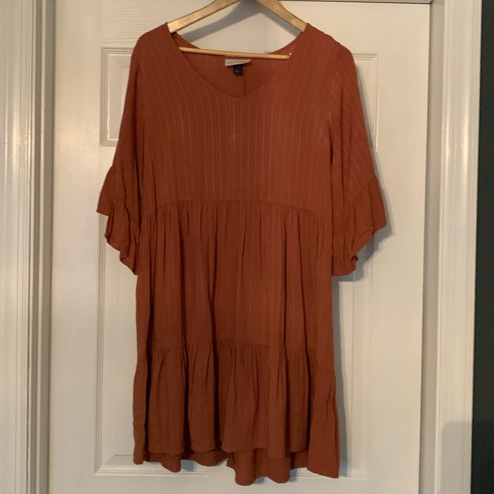 Women’s dress universal threads.